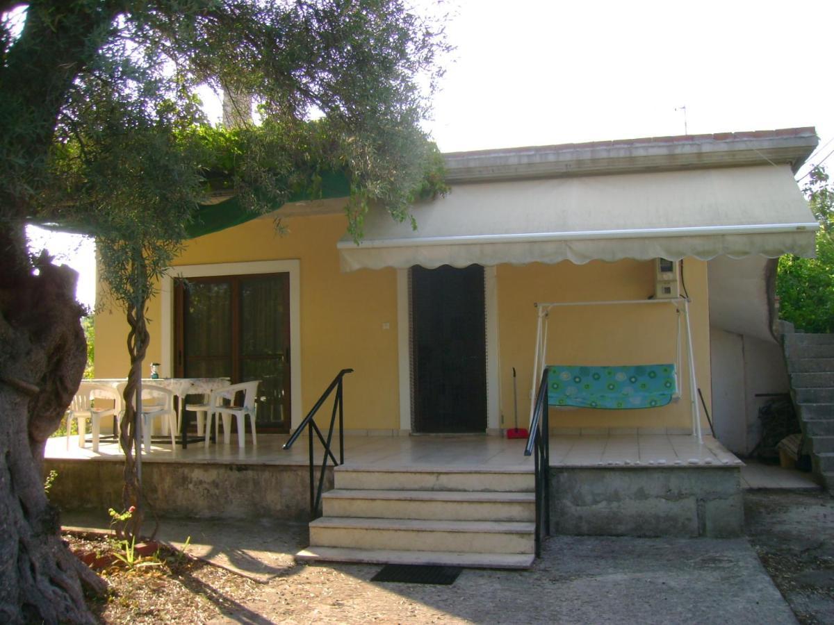 Vila Lefkas House With Garden Tsoukaládhes Exteriér fotografie